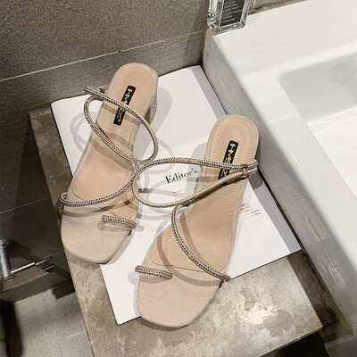 

Roman Sandals Fairy Rhinestone Ribbon Sandals 2019 summer new toe strap snakelike winding