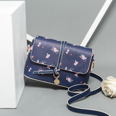 

Ins Super Fire Girls Upstream Korean Single Shoulder Messenger Bag Fashion Joker Student Leaning