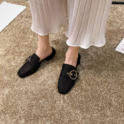 

Baotou semi-slippers for women wearing summer Korean version of small clean metal buttoned wool shoes with thick heels Muller shoe