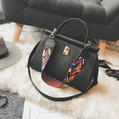 

Shoulder Women Bag 2017 new womens bag color shoulder strap fashion casual handbag ladies bag