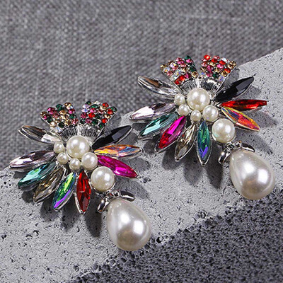 

Crystal Flower Glaze Stud Earrings Woman Lovely Imitation Pearls Small Earring Female Wedding Jewelry