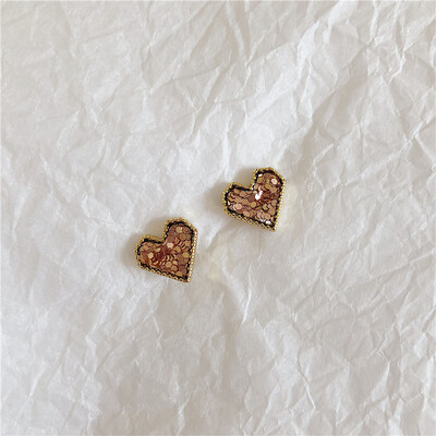 

2019 new summer brand design hand-made embossed love small earrings generous minimalist gift Korean earrings for women
