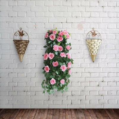 

Wall Mounted Rattan Flower Planter Wicker Wall Hanging Flower Basket Decor