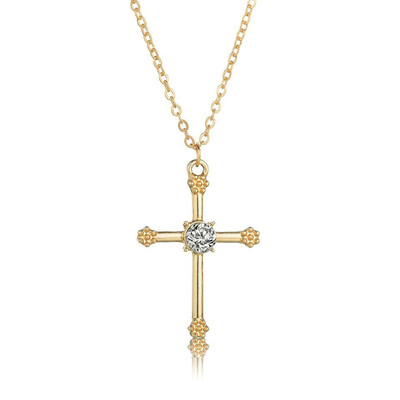 

Women Fashion Pendant Necklace Gold Star With Rhinestone Decorated Charm Handmade European Style Wedding Jewelry Female
