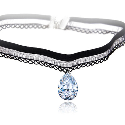 

Handmade Velvet Lace Vintage Choker Necklace For Women Collar Neck Jewelry Stretch Charm Gothic Punk Heart-Shaped Collar
