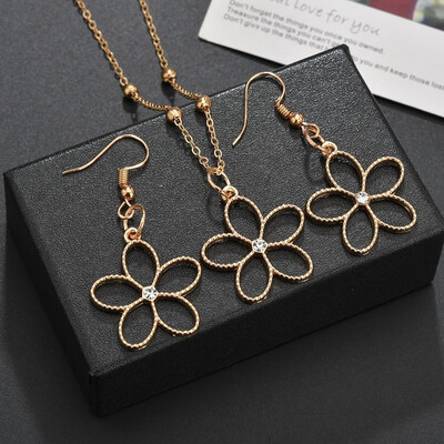 

New Necklace Creative Five-petal Flower Handmade With Sweet Earrings Series Necklace Jewelry Beautiful Romantic Wedding Party
