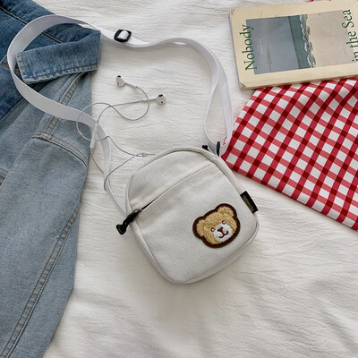 

2019 new fashion simple wild Messenger bag cute bear canvas bag casual cartoon girl shoulder bag
