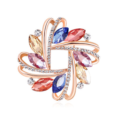 

Delicated Elegant Crystal Flower Brooch Rhinestone Scarf Cloth Accessories Pin Silk Scarf Buckle Clip Fashion Jewelry