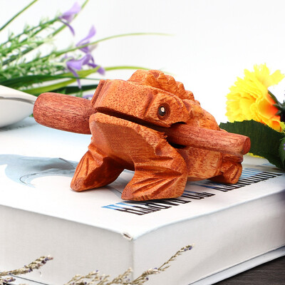 

Greensen Animlal Carved Craft Croaking Sound Souvenir Home Ornament SouvenirAnimlal Shape