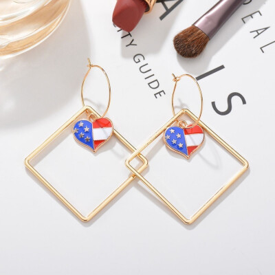 

La Melodie Champagne Gold Heart Shaped Round Earrings Bohemian Elizabeth Map Earrings Earrings 2019 DIY Bohemian Style Jewelry