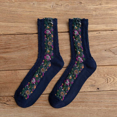

2019 New Fashion Women Socks Cotton Euramerican National Wind Flowers Autumn&Winter Ladies Socks Warm&Cute