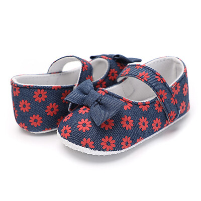 

Newborn First Walkers Shoes Little Daisy Print Female Baby Girl Toddler Shoes Small Fresh Princess Shoes