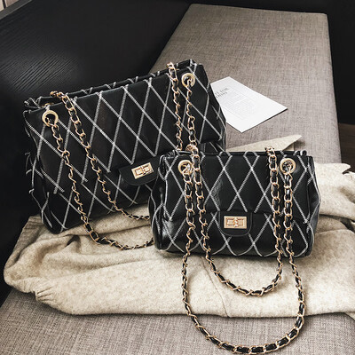 

Qiao Bani 2018 new European&American style fashion street shooting trend rhombic chain bag shoulder diagonal trend handbags