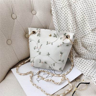 

Tailored Women Beach Lace Embroid Bucket Bag Square Bag Messenger Bag