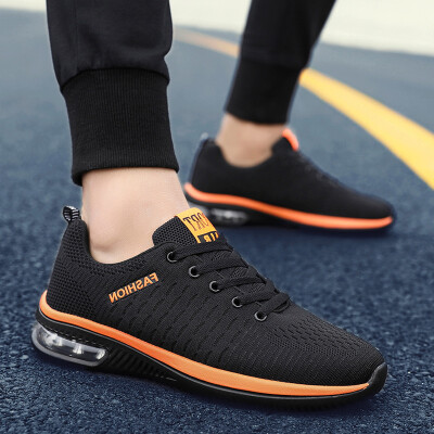 

Mens shoes Korean version of the trend of mens sports&leisure running breathable deodorant shoes versatile cloth shoes