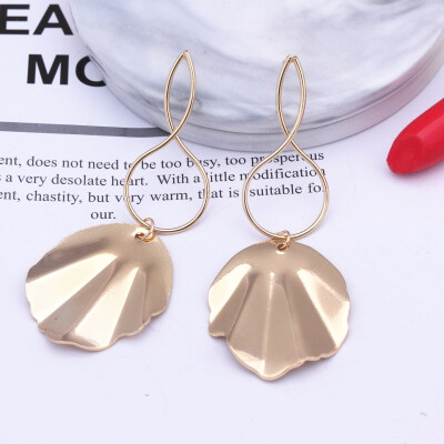 

European & American Exaggerated Round Coin Drop Earring for Women Pendientes Vintage Geometric Metal Large Earrings Jewelry Gift