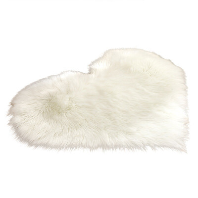 

3040CM Soft Artificial Sheepskin Rug Chair Cover Bedroom Mat Heart Shaped Wool Warm Hairy Carpet Seat Textile Fur Rugs