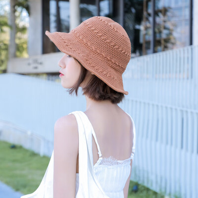 

The Korean version of Xia Bais fishing cap is worn with a bow-tie straw hat