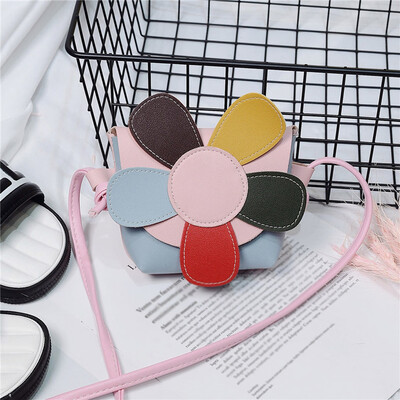 

Tailored Fashion Childrens Cute Cartoon Flower Color Matching Wild Shoulder Messenge Bag