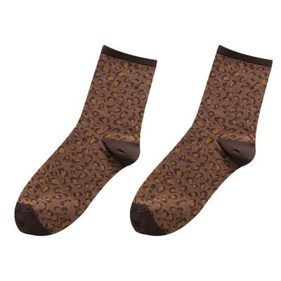 

Vintage Leopard Print Breathable Cotton Women Elastic Middle Tube Crew Socks
