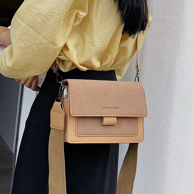 

Net red packet versatile foreign womens bag 2019 new wave fashion shoulder bag summer small fresh ins messenger bag