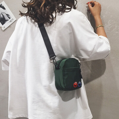 

Net red small bag female new 2019 tide Korean version of the wild shoulder bag ins foreign girl sesame street Messenger bag