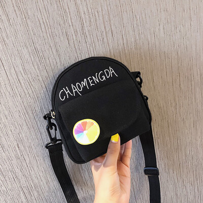 

2019 new simple&versatile shoulder bag fashion cute casual slung small bag female personality letter canvas bag