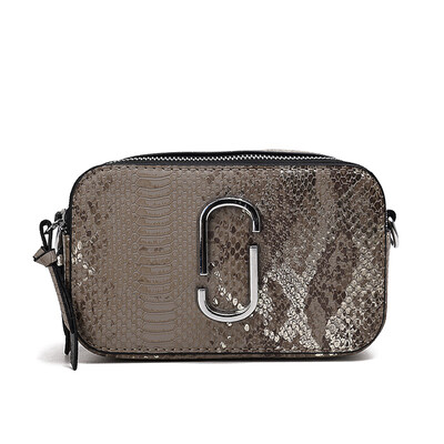 

Chao Korean version of the wild Messenger shoulder portable fashion texture Kelly bag