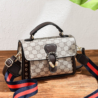 

New fashionable Korean version ladys handbag