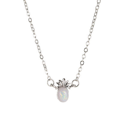 

Women Sweet Pineapple Broken drill Pendants Alloy Simple Jewelry Clavicle Delicate Cute Minimalist Necklace Jewelry Gold Silver