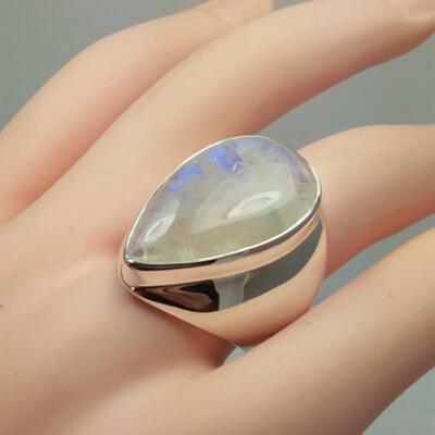 

Punk Oval Opal Moonstone Antique Silver Ring Cocktail Party Jewelry