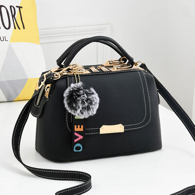 

Female bag 2019 new bag female Korean version of the steel clip cool fashion womens bag slung shoulder bag