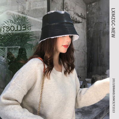 

Fallwinter new velvet warm bucket hat Korean pure color simple Joker fisherman hat ladies PU flat top basin hat