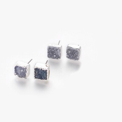 

Natural Dyed Druzy Quartz Stud Earrings with Stainless Steel Findings Square Silver DarkGray 10x10x610mm Pin 07mm