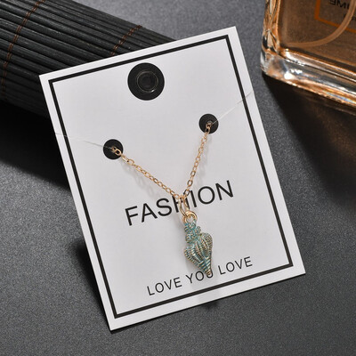 

Sexy Red  Bean Pendant Necklace Charm Personality Ladies Delicate Simple Minimalist Bean Pendant Necklace Fashion Jewelry