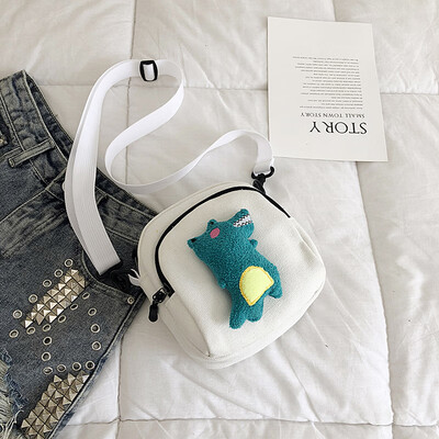 

2019 new casual simple versatile shoulder bag cartoon cute little dinosaur canvas bag fashion cute messenger Messenger bag