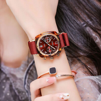 

Ancient European fashion simple watch 5010