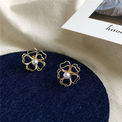 

Earrings 2018 new brand design hollow flower earrings generous minimalist variety of Korean earrings for women