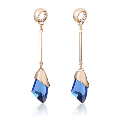 

Women Fashion Geometric Crystal Earring