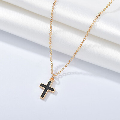 

New Gold Copper CZ Zircon Christian Crosses Pendant Necklace For Women Beautiful Fashion Chains Crucifix Dangle Choker Necklaces