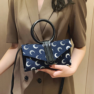 

Net red foreign womens bag 2019 new fashion canvas handbag summer small fresh wild ins slack small bag