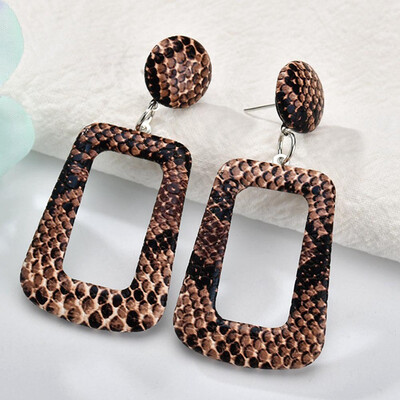 

Square Acrylic Drop Earrings For Ladies Trendy Dangle Earrings Statement Jewelry