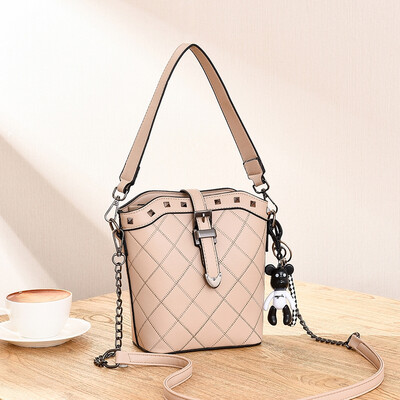 

Summer ladies tide Korean fashion Joker chain shoulder Messenger bag leisure bucket bag