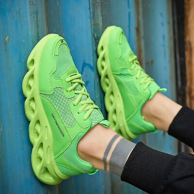 

Mens shoes casual shoes outdoor old sneakers breathable mesh shoes wild running shoes tide shoes