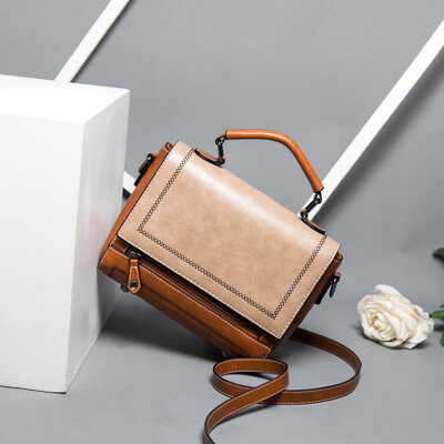 

In summer the Korean version of the new little girl fashion is simple&simple with a single shoulder slanting bag&a slant