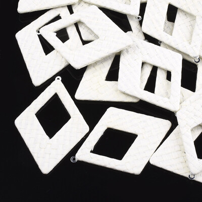 

Handmade Raffia Woven Big Pendants with Iron & Aluminum Findings Rhombus Platinum Ivory 69x485x4mm Hole 18mm