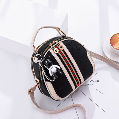 

Womens bag 2019 new womens bag Korean version of the fresh small bag fashion casual bag shoulder slung ladies bag