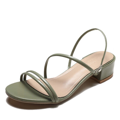 

Coarse-heeled sandals women 2019 new summer fashion Joker with net red middle heel student toe fairy shoes