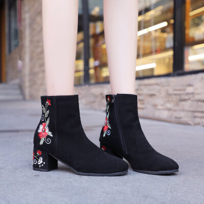 

Ethnic Wind Martin Boots Sanded Leather Rough heels High heels Winter Sueded Shoes Womens Embroidery 2018 Slender