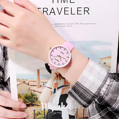 

Jane Shuo Harajuku Fashion Trend Culture Explosion Silicone Luminous Watch Korean Student Couple Silicone Illuminated Watch Pink